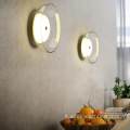 Lampadario moderno con lampada a sospensione decorativa in vetro trasparente